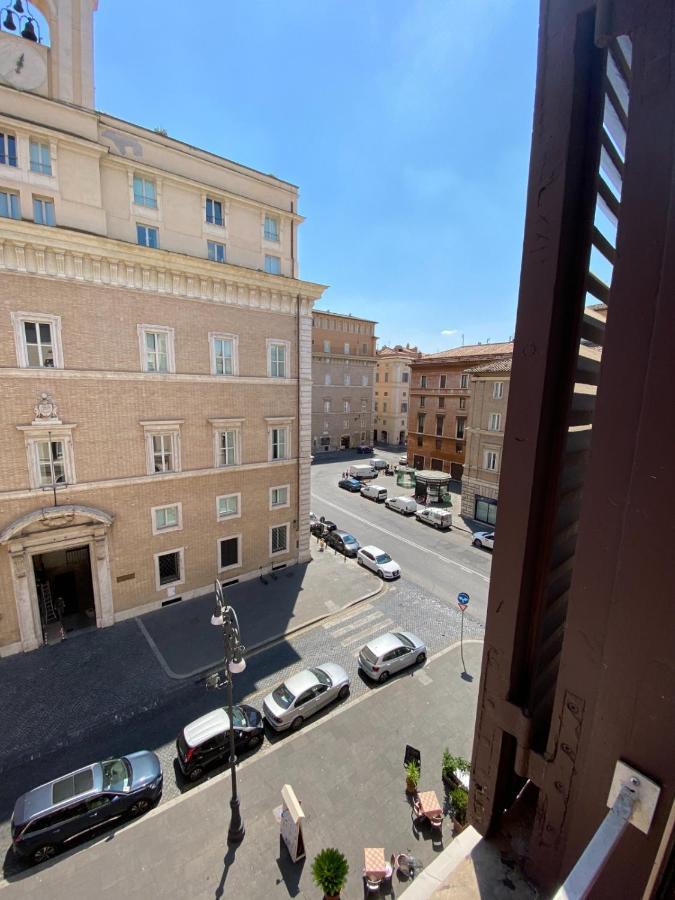 Holidays Suites Navona Рим Экстерьер фото